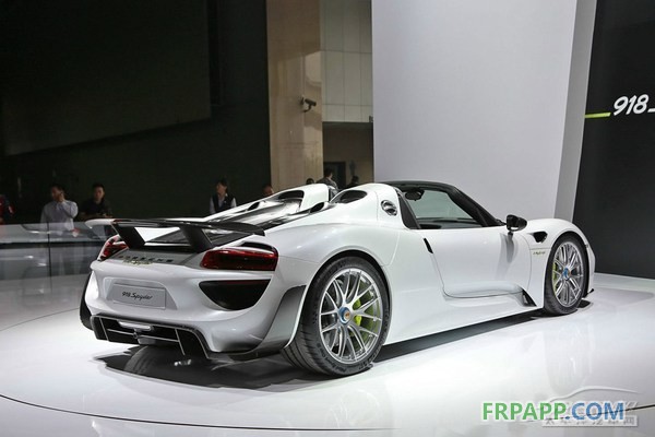 保時捷918 車身結(jié)構(gòu)采用樹脂傳遞模塑成型復合材料-復材應用網(wǎng)